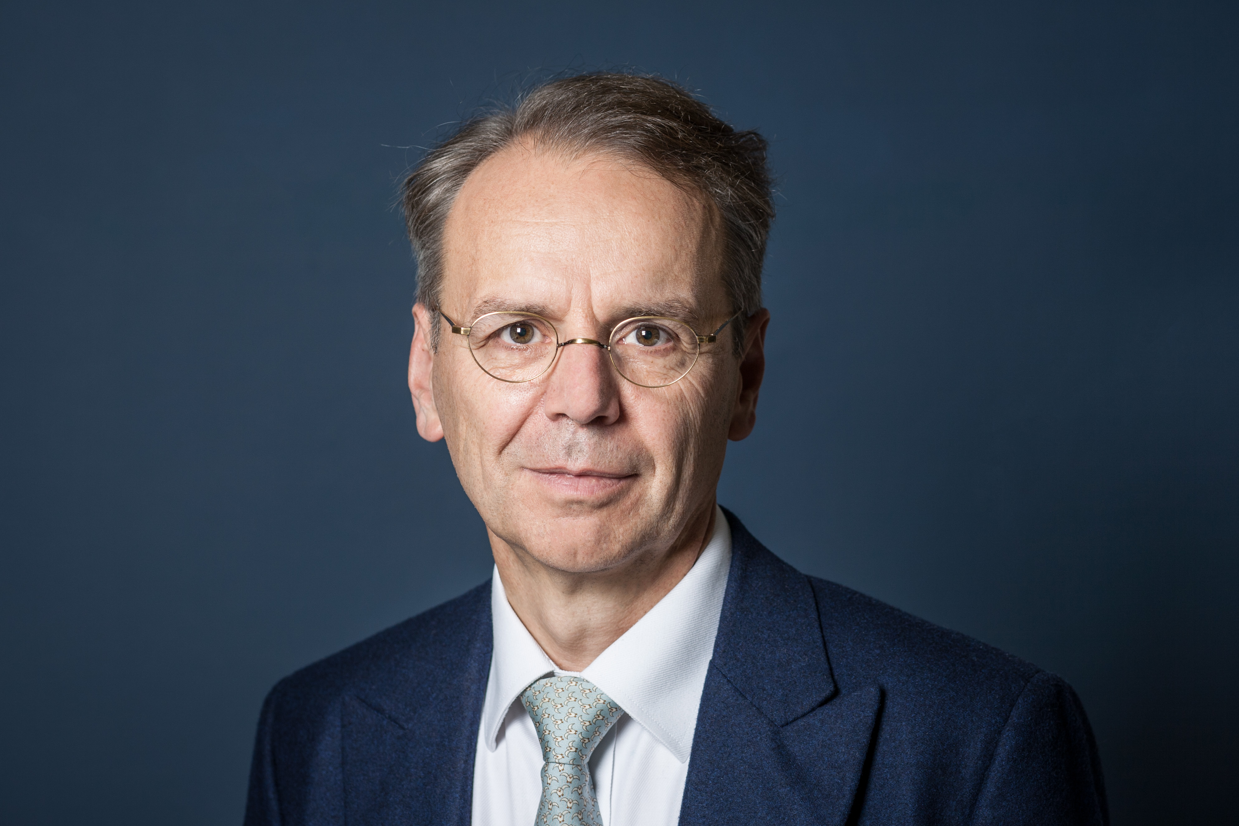 Rechtsanwalt Christoph J. Partsch Klage gegen Sparkasse MOL VZB