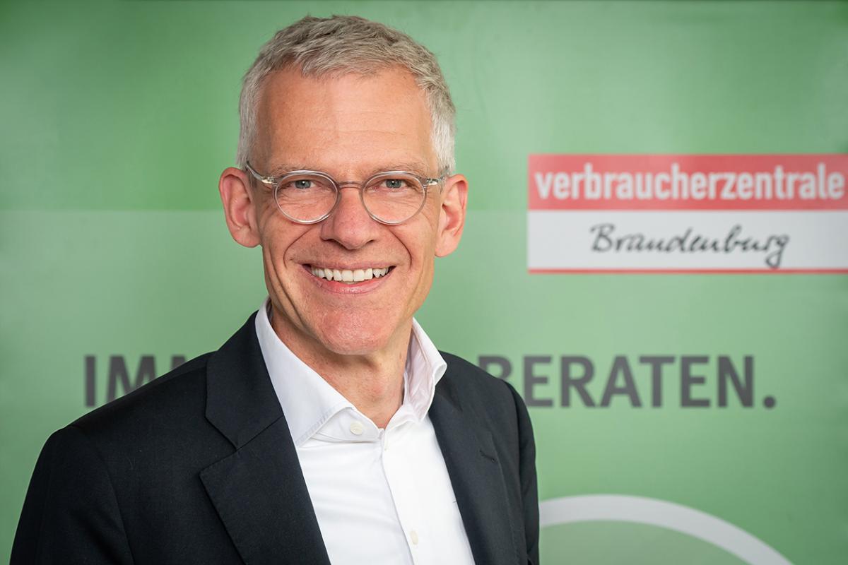 Bild von Dr. Christian A. Rumpke, Chef der Verbraucherzentrale Brandenburg