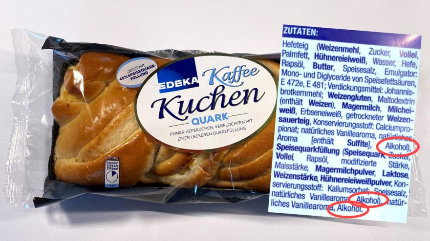 Quarkkuchen Produktauswahl zu Alkohol in Lebensmitteln Kuchen Desserts Fertigsuppen Saucen (c) Verbraucherzentrale Brandenburg