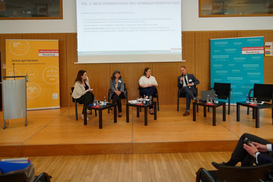 Dercz, Prof Dr. Oksana Mikheieva, Klaudia Hanisch, Radoslaw Brodzik_(c)_Uwe Tuchen_VZB